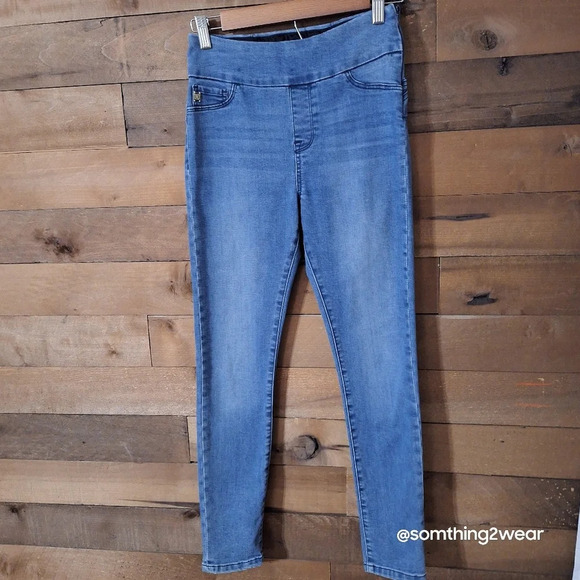 Ivanka Trump Jegging/ Pull on Pant SZ 4 - Picture 1 of 8